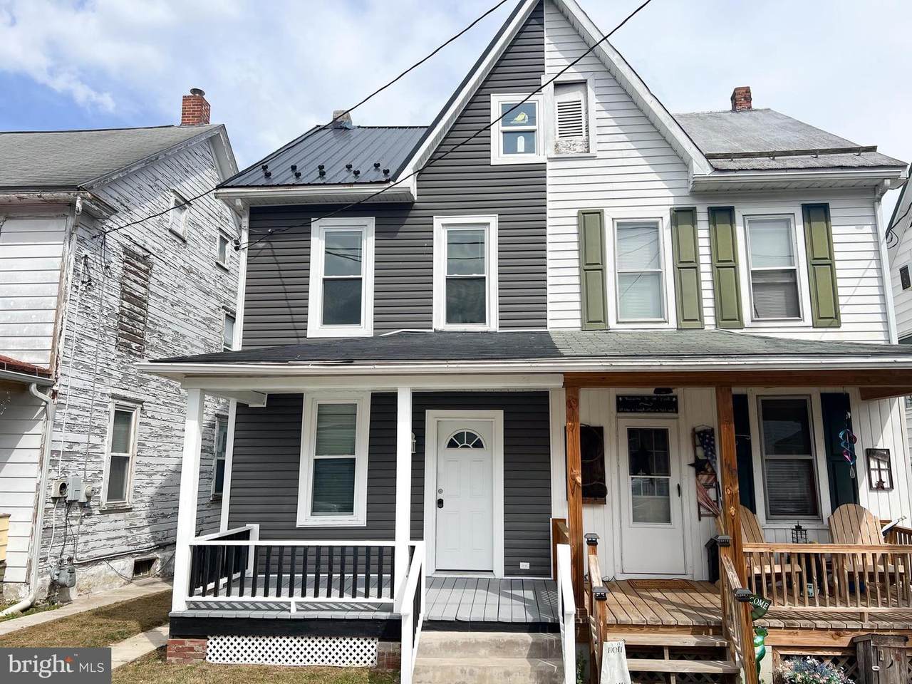 121 Mann Avenue - Photo 1