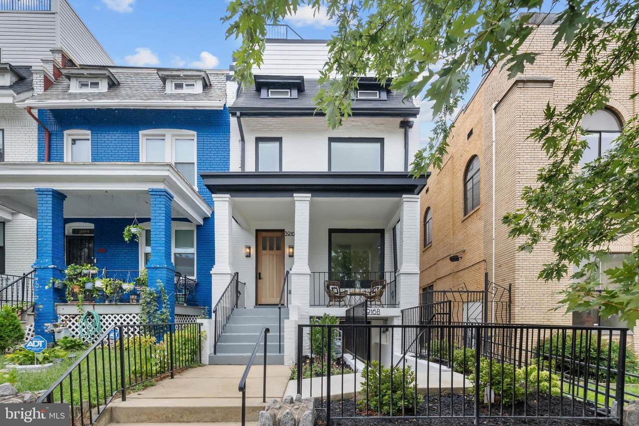 3916 8TH Street - Photo 1