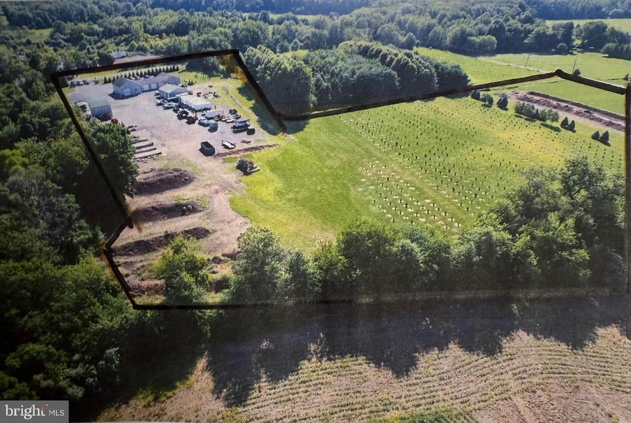 45 Circle Drive - Photo 1