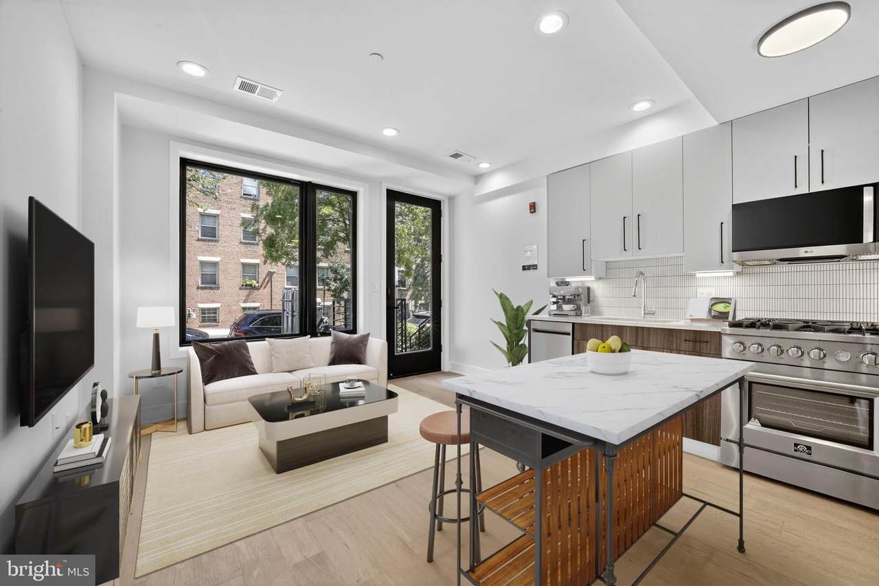 2440 Ontario Road - Photo 1