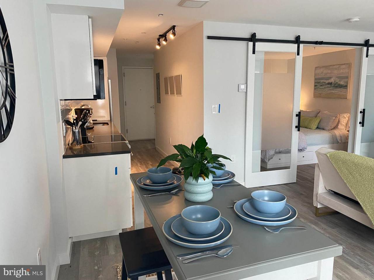 700 Roeder Road - Photo 1