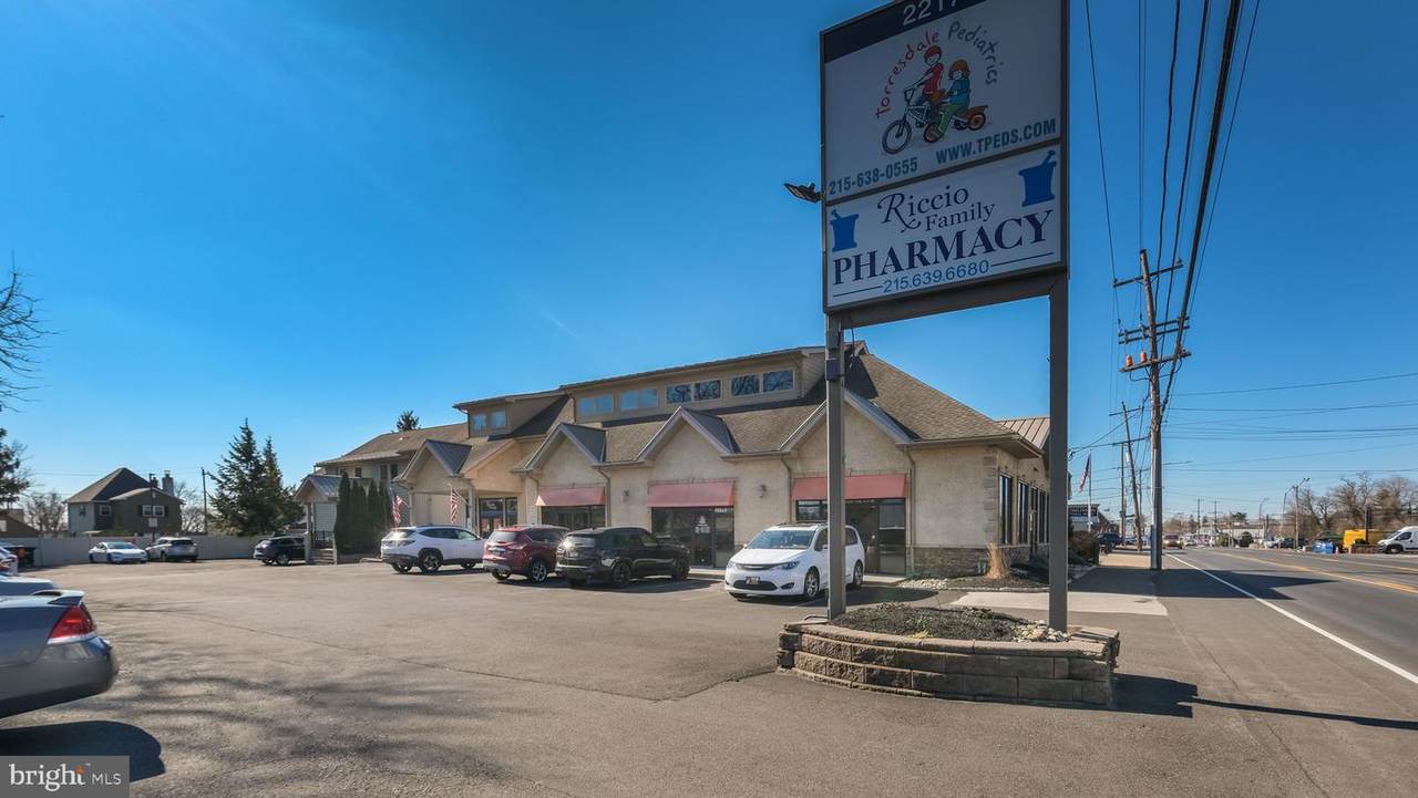 2217 Bristol Pike - Photo 1