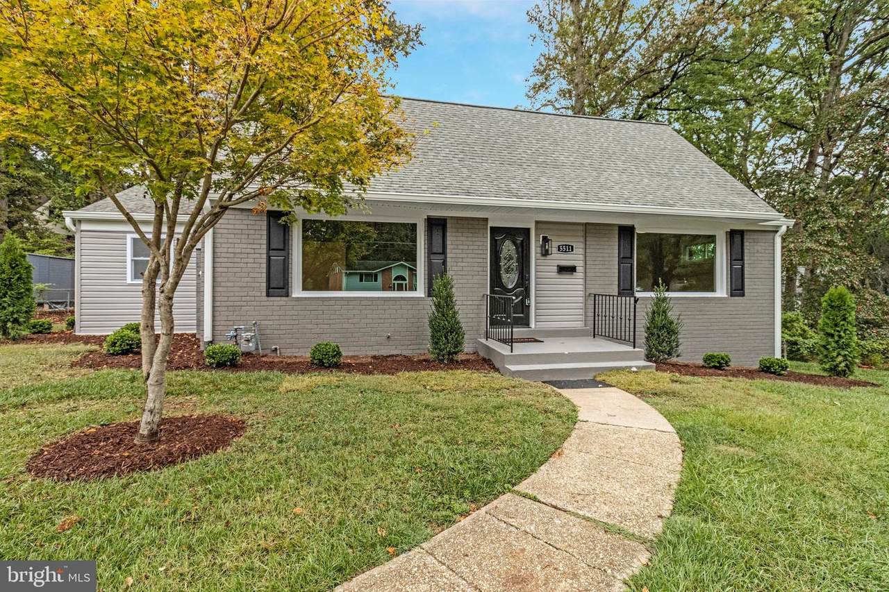 5511 Callander Drive - Photo 1