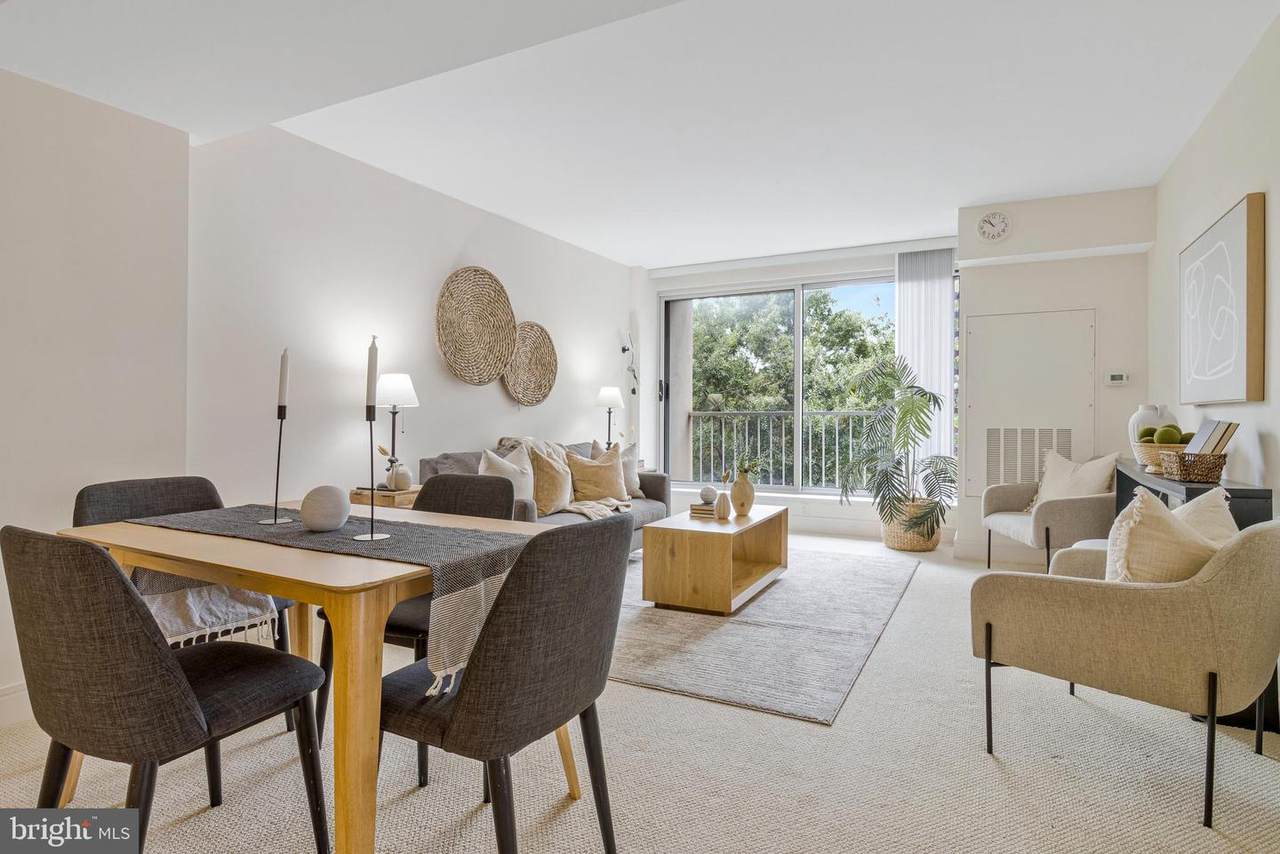 800 4TH Street - Photo 1