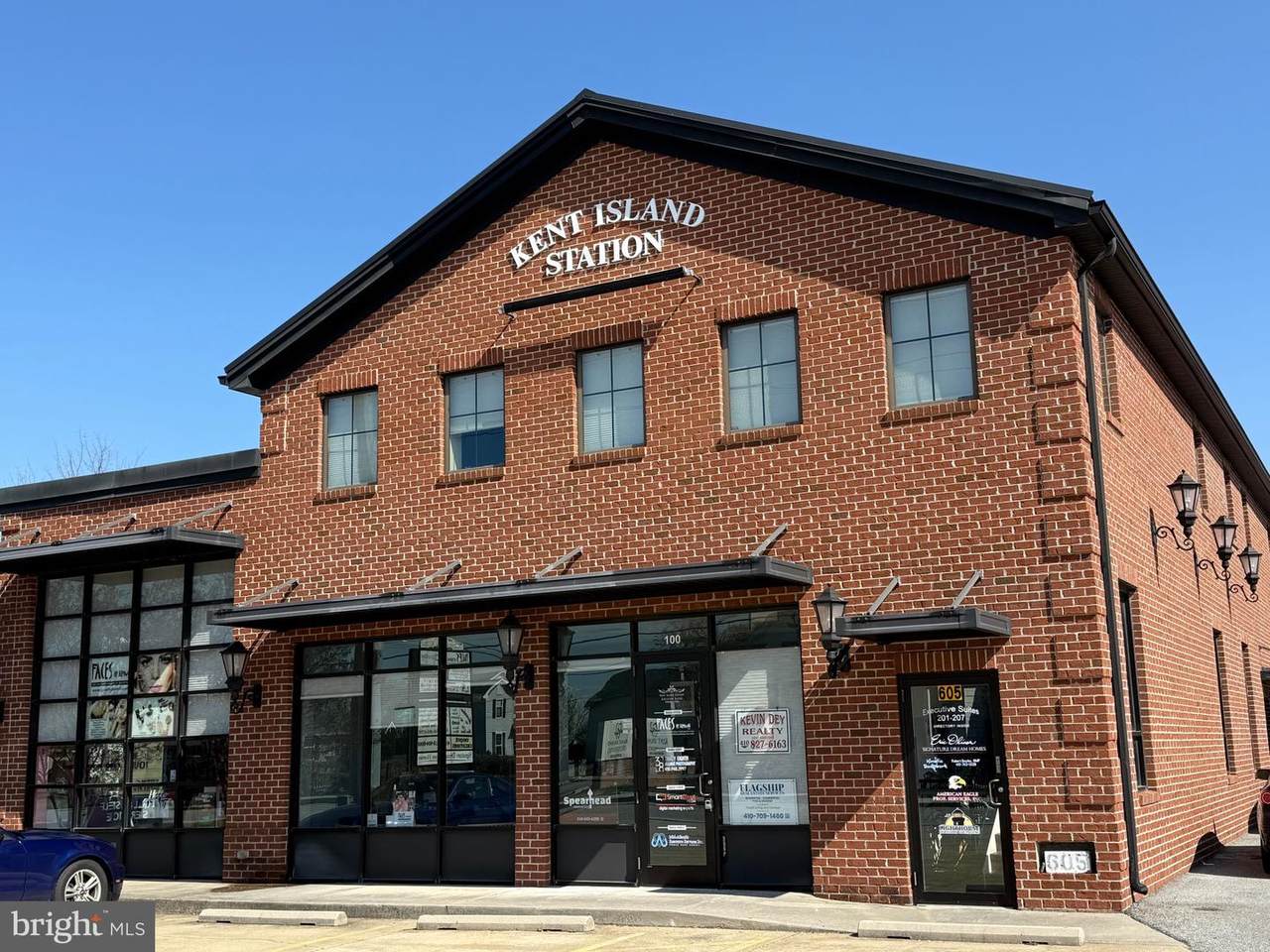 605 Main Street - Photo 1