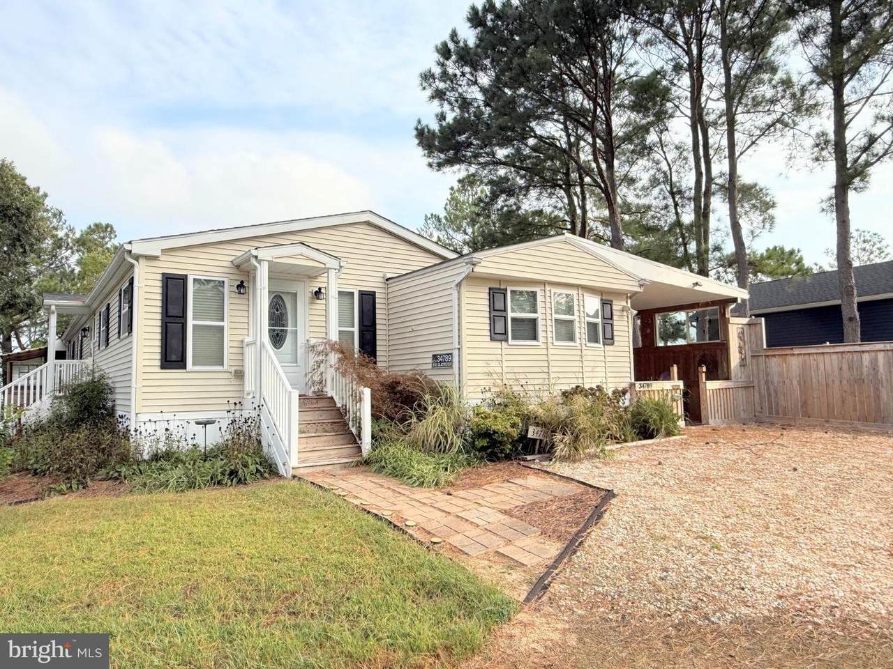 34789 Come About Circle - Photo 1