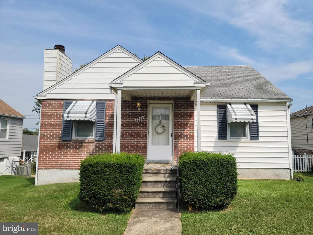 4222 Thorncliff Road - Photo 1