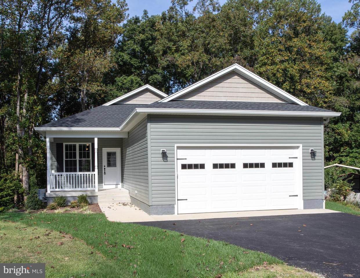 29057 Ann Circle - Photo 1