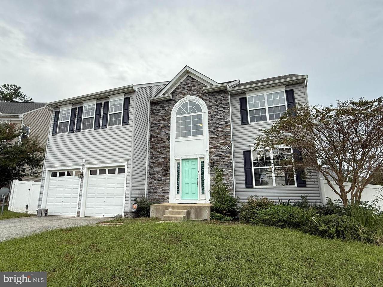 47312 Shady Knoll Place - Photo 1