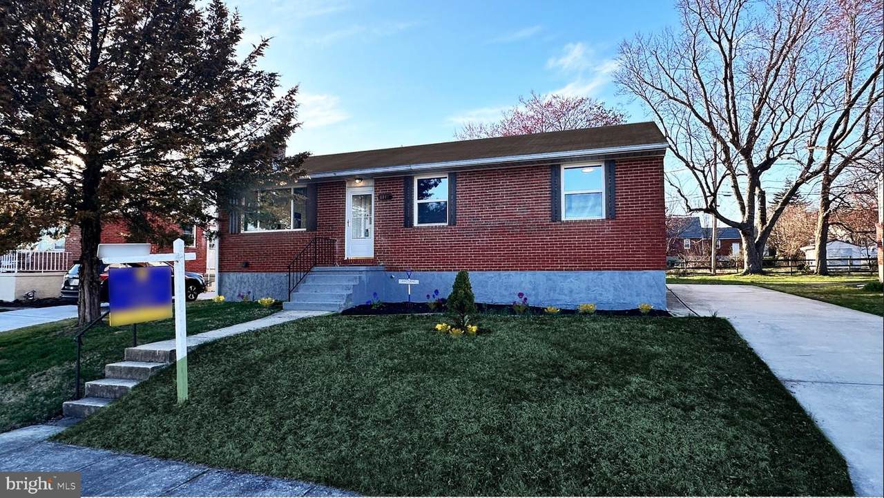 8802 Ashford Road - Photo 1