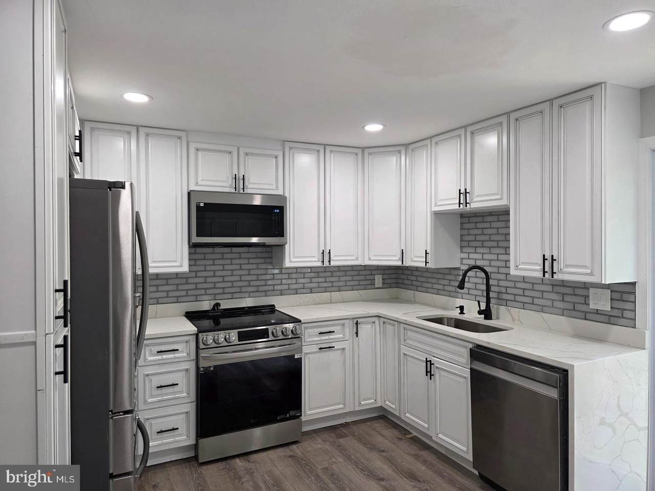 11983 Drexwood Drive - Photo 1