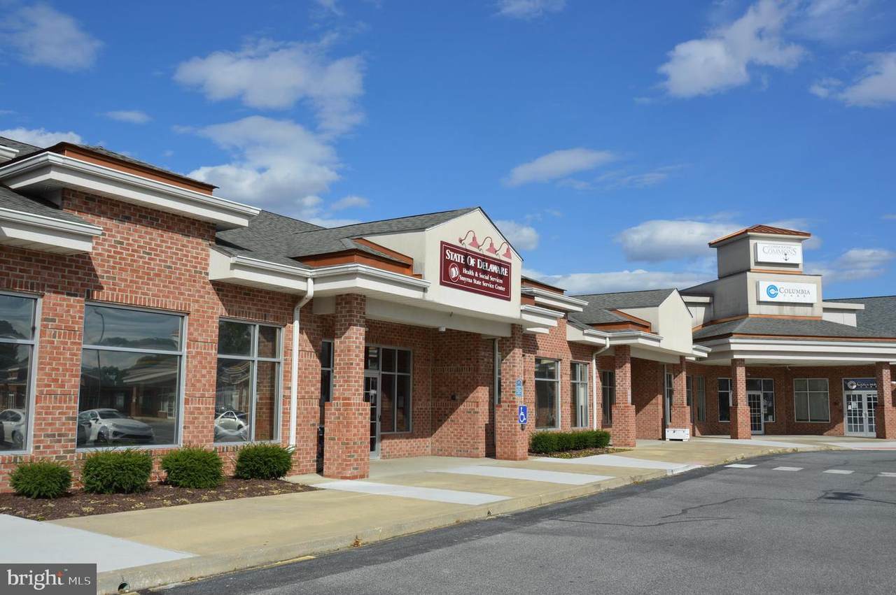 200 Dupont Boulevard - Photo 1