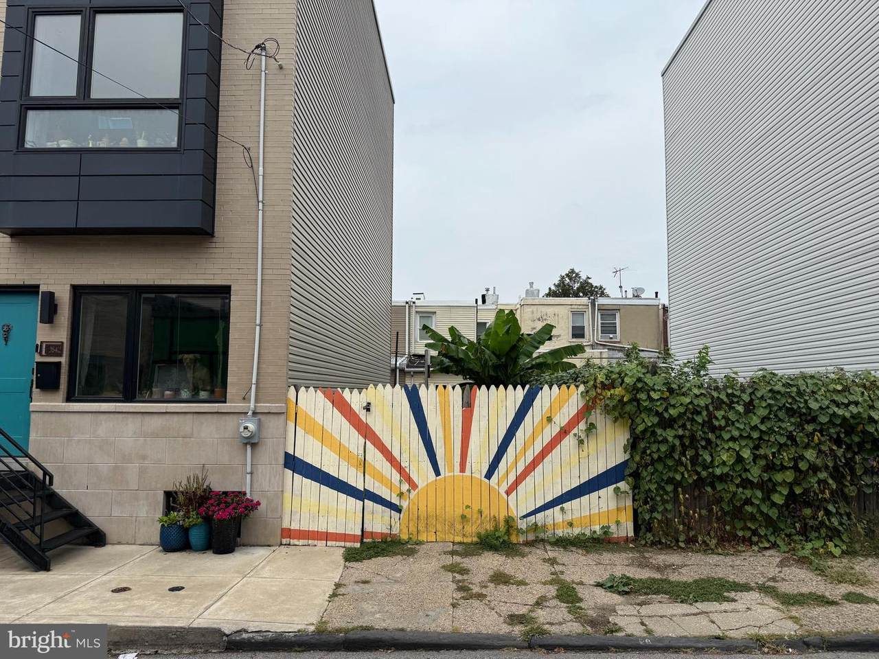 2644 Agate Street - Photo 1