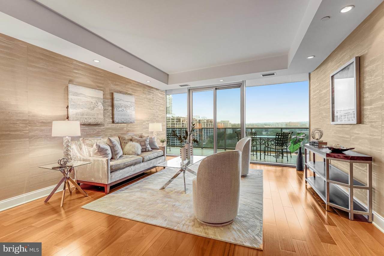 1881 Nash Street - Photo 1