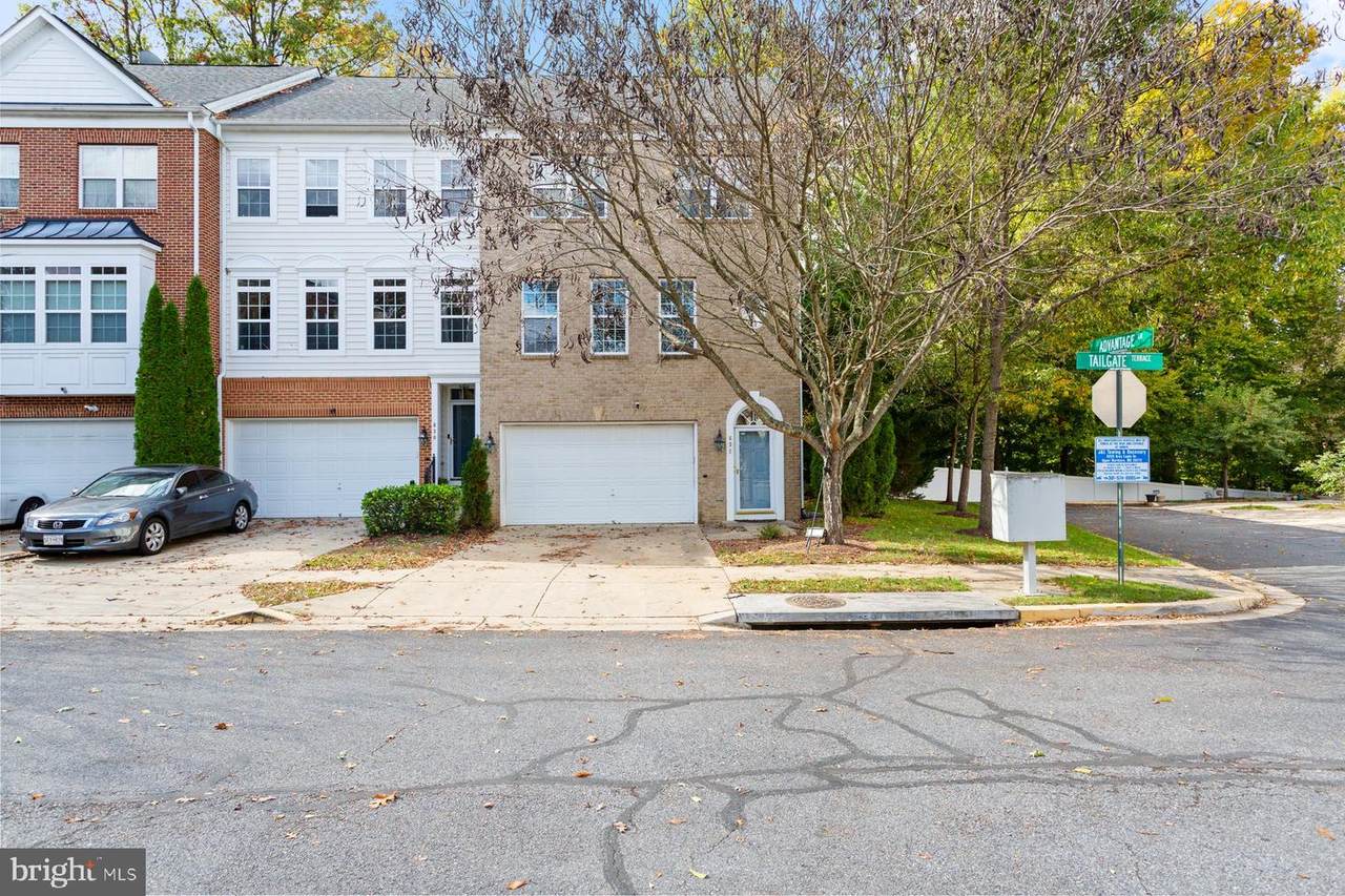 632 Tailgate Terrace - Photo 1