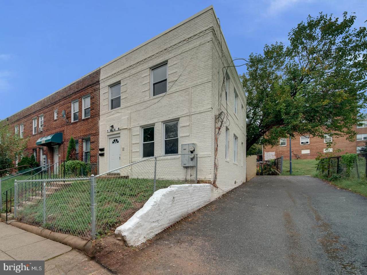 1946 I Street - Photo 1