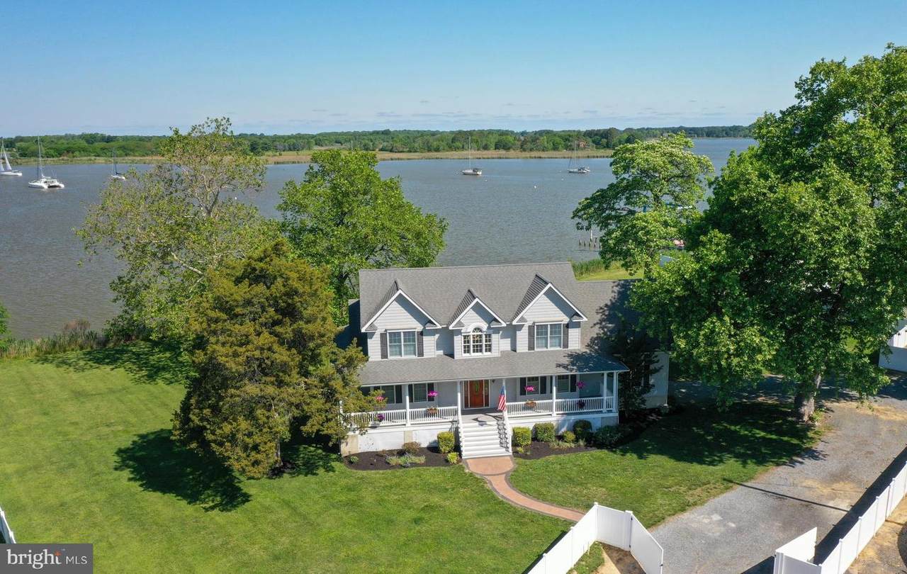 6119 New Street - Photo 1