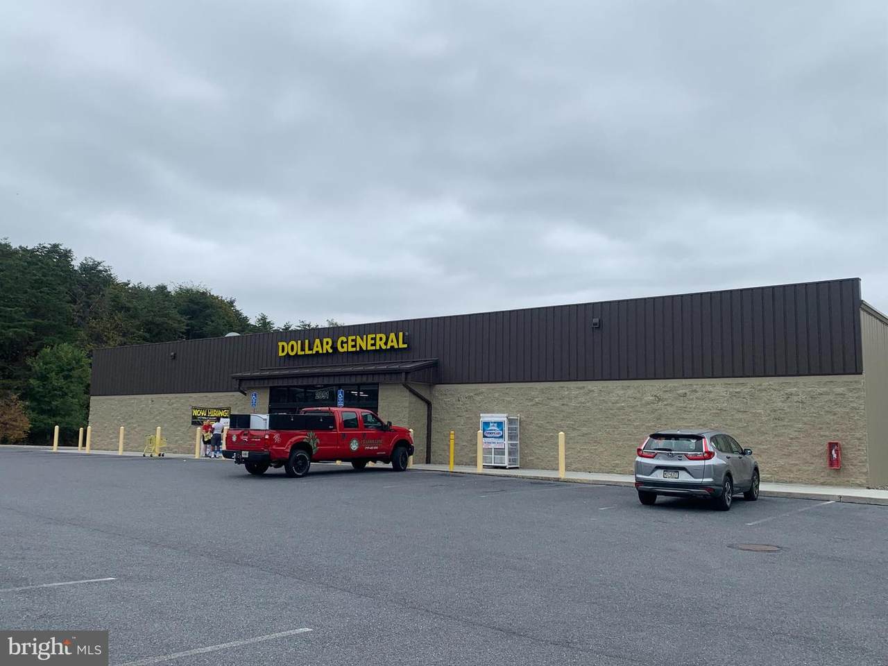 2891 Spring Road - Photo 1