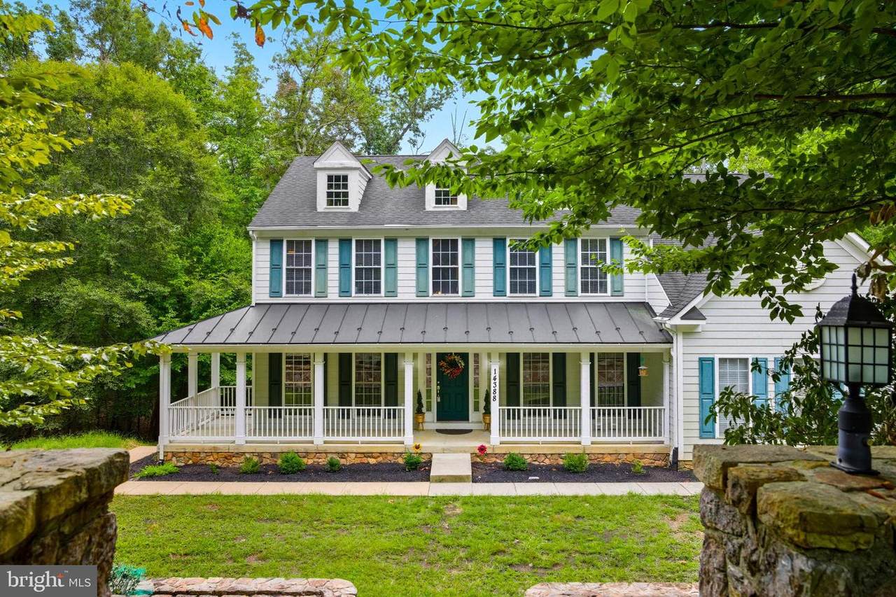 14388 Waterford Woods Court - Photo 1