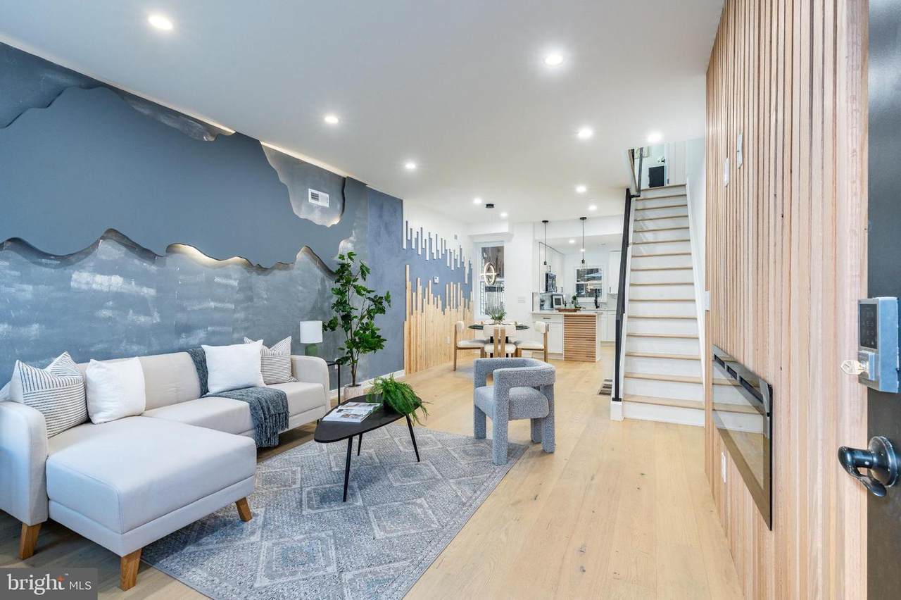 2074 Birch Street - Photo 1