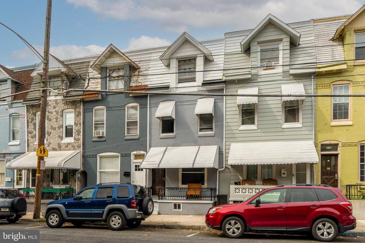 316 10TH Street - Photo 1