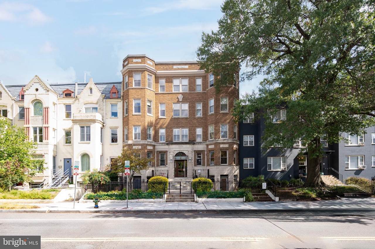 2535 13TH Street - Photo 1