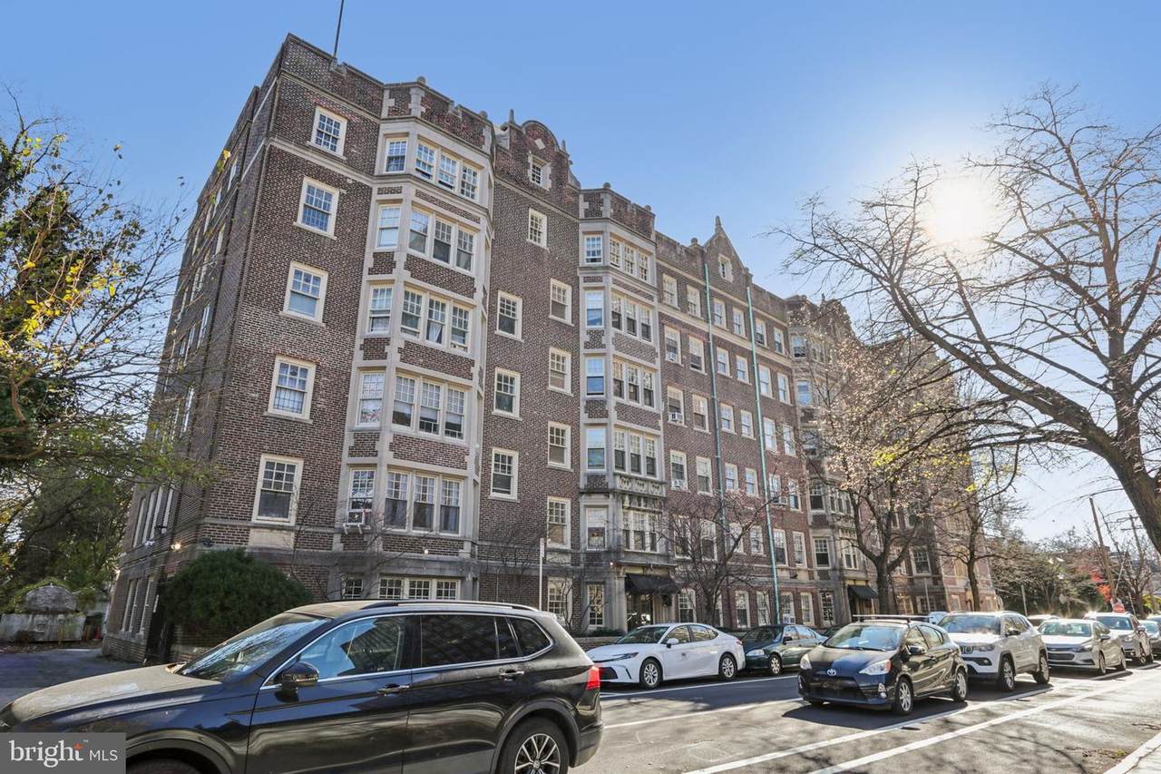 351 47TH Street - Photo 1