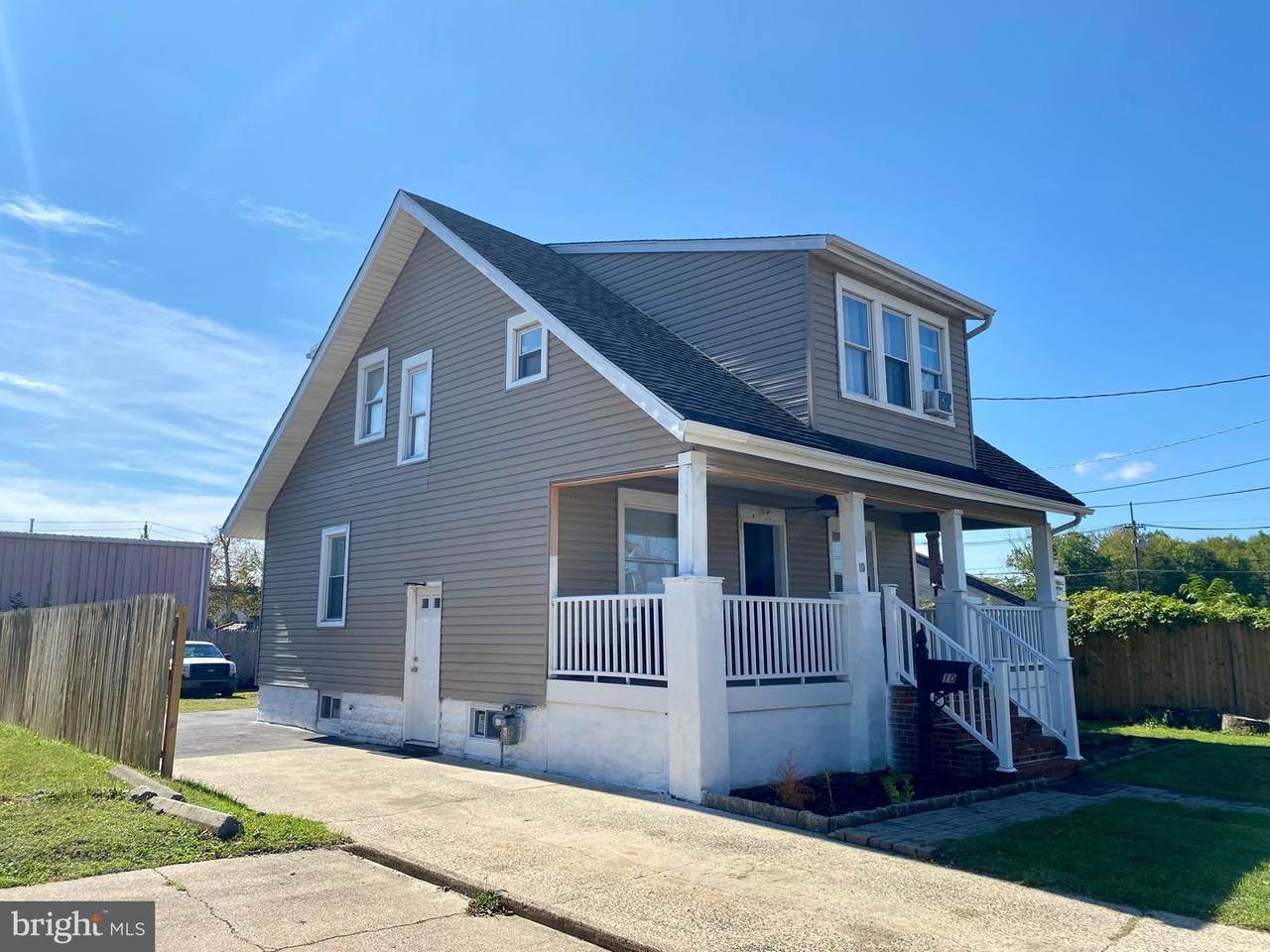 10 Frankford Avenue - Photo 1