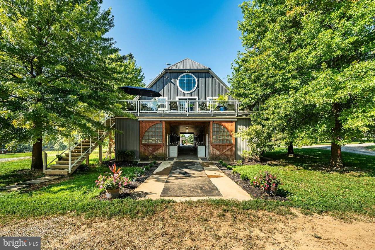 301 High Point Road - Photo 1