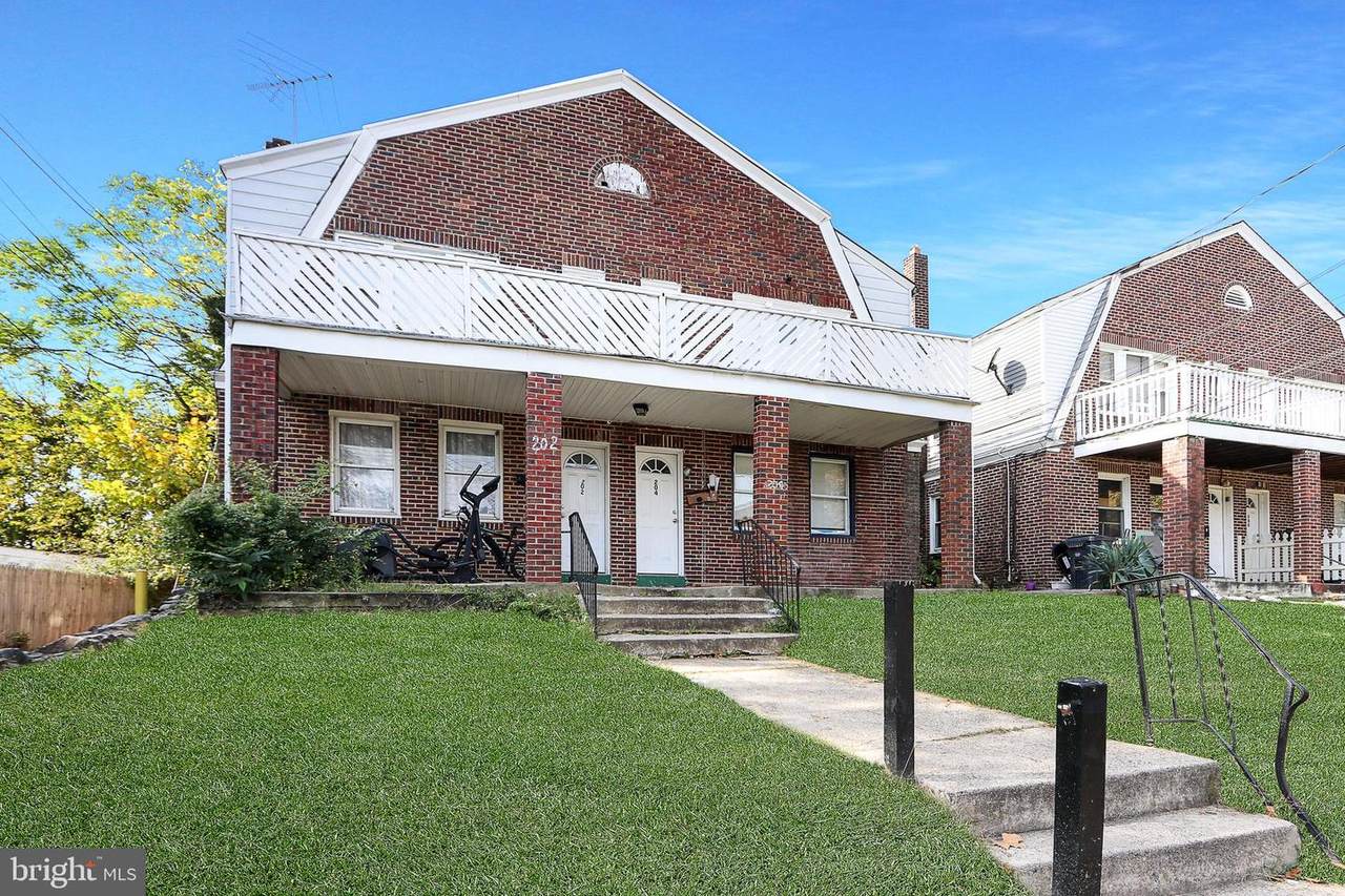204 35TH Street - Photo 1