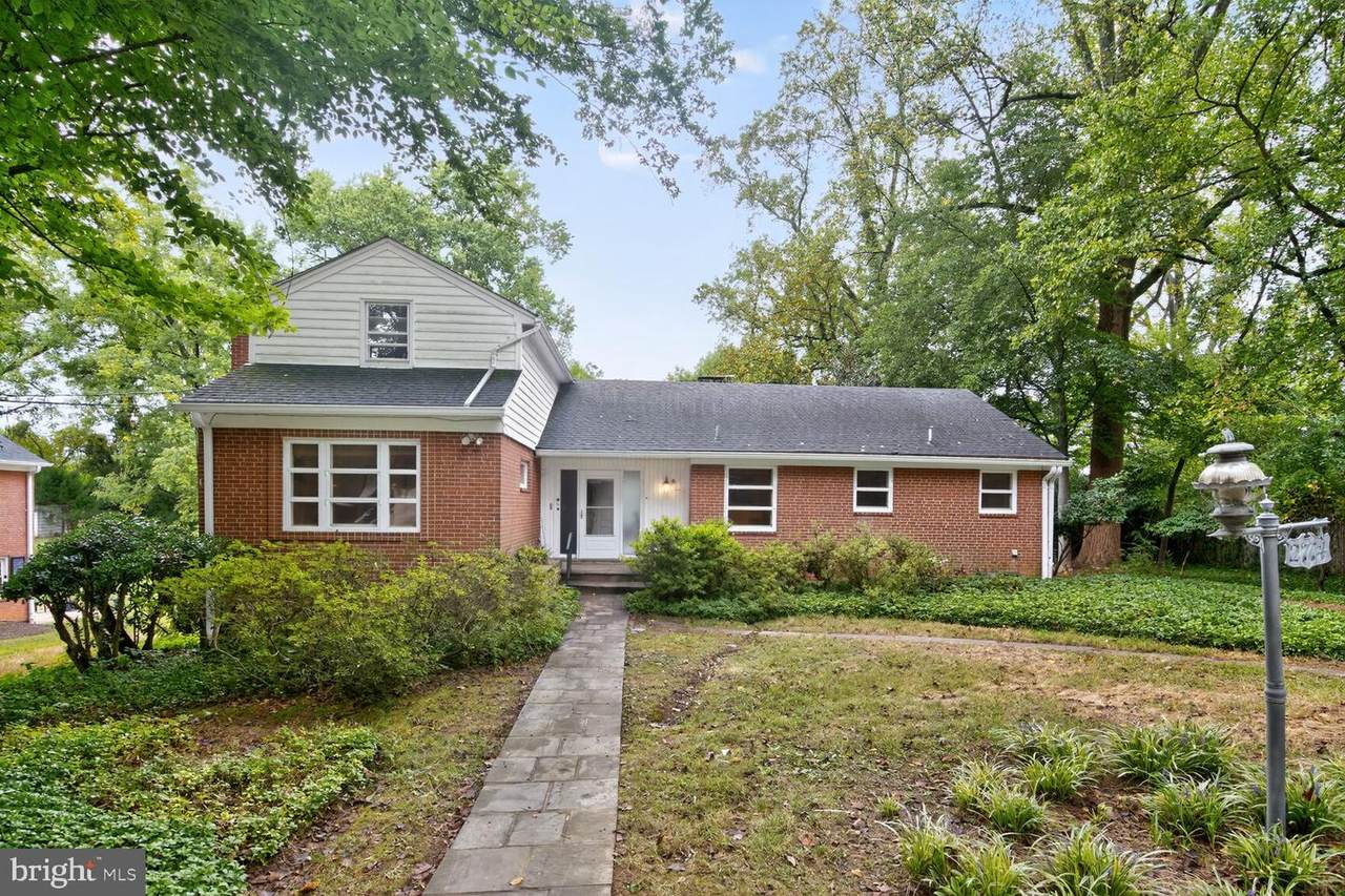 2714 Washington Avenue - Photo 1