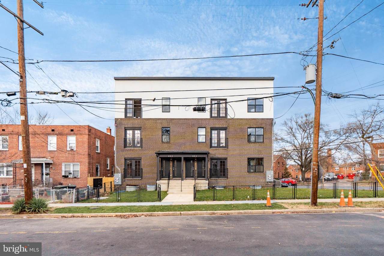 852 Xenia Street - Photo 1