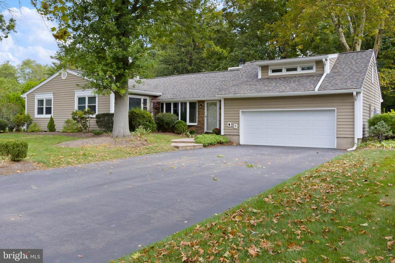 42 Nassau Place - Photo 1