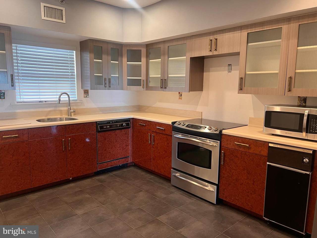 6073 Main Street - Photo 1