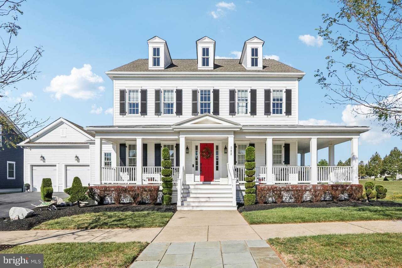 542 Wheelmen Street - Photo 1