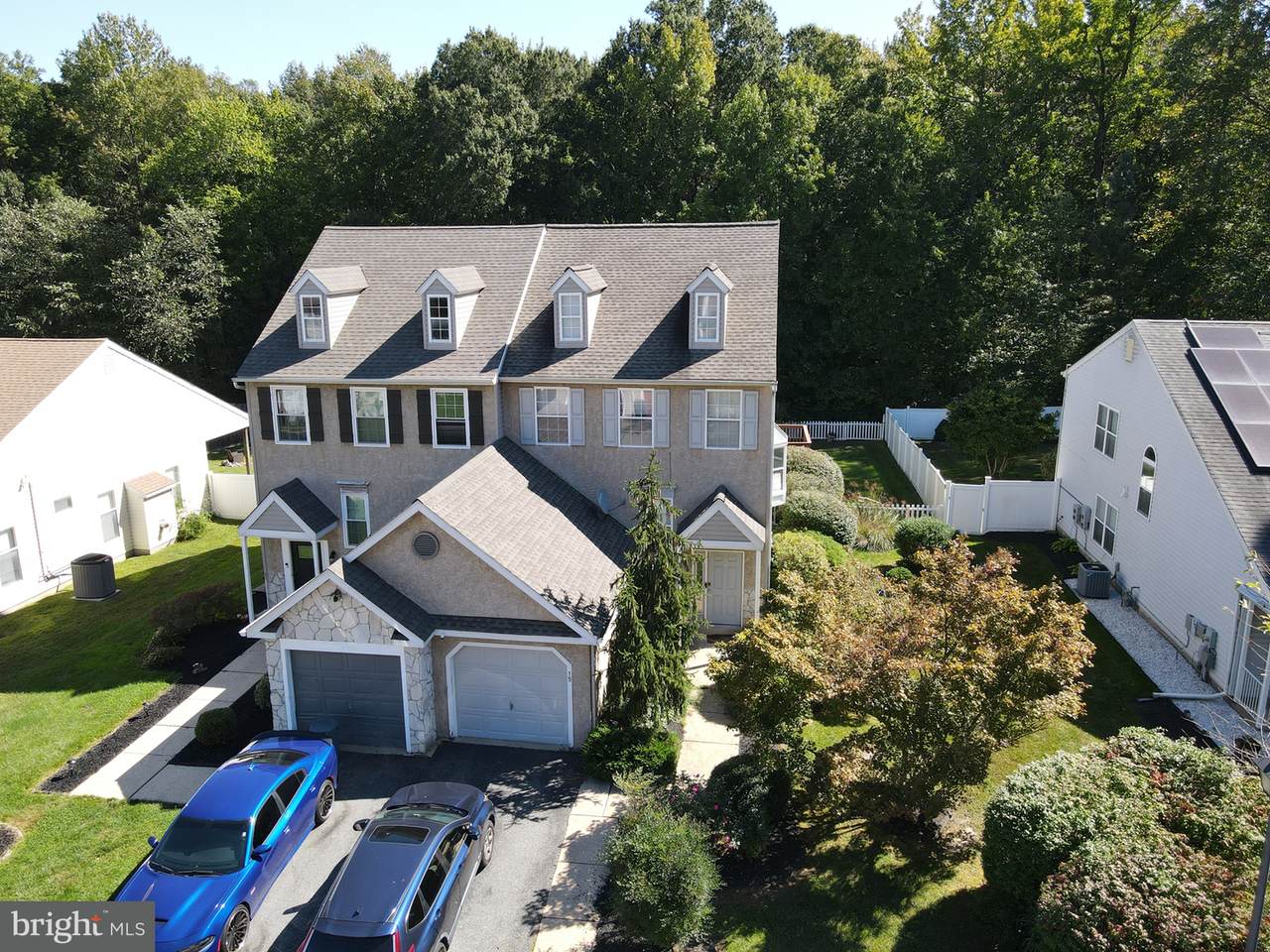 15 Pimlico Lane - Photo 1