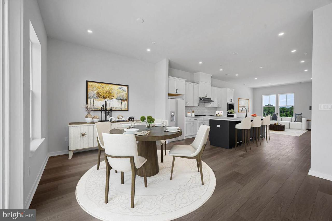 254 River Trail Circle - Photo 1