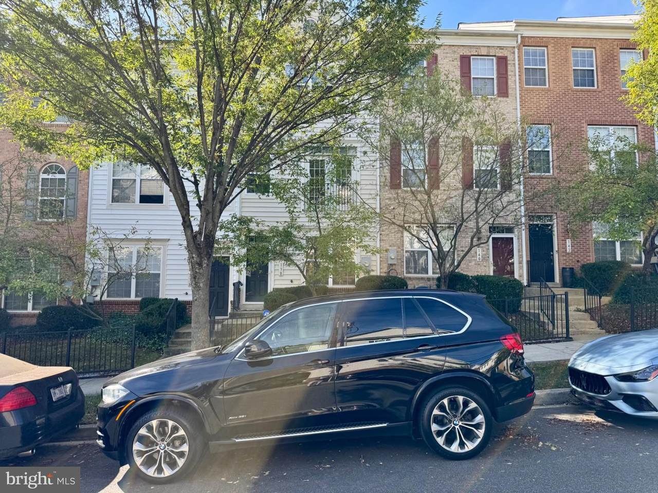 138 Danbury Street - Photo 1