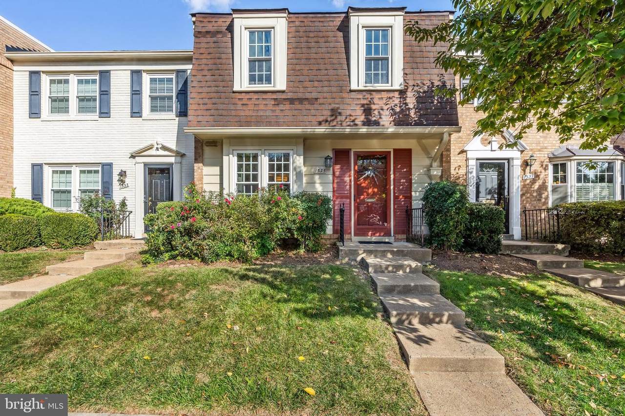 1535 Candlewick Court - Photo 1