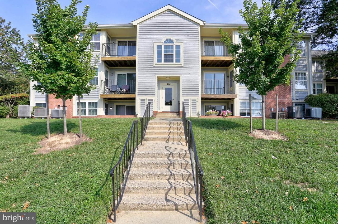 105 Water Fountain Way - Photo 1