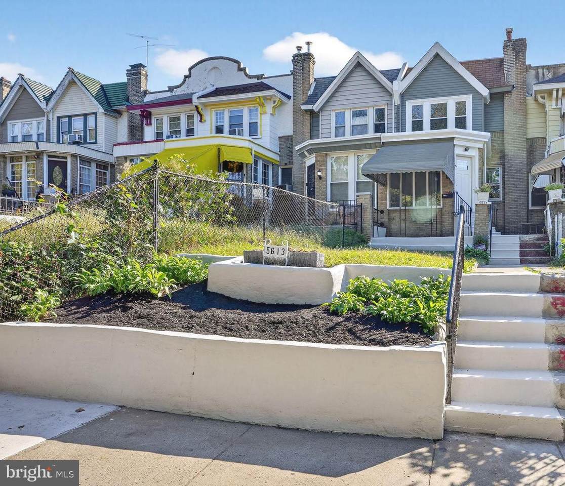 5613 16TH Street - Photo 1