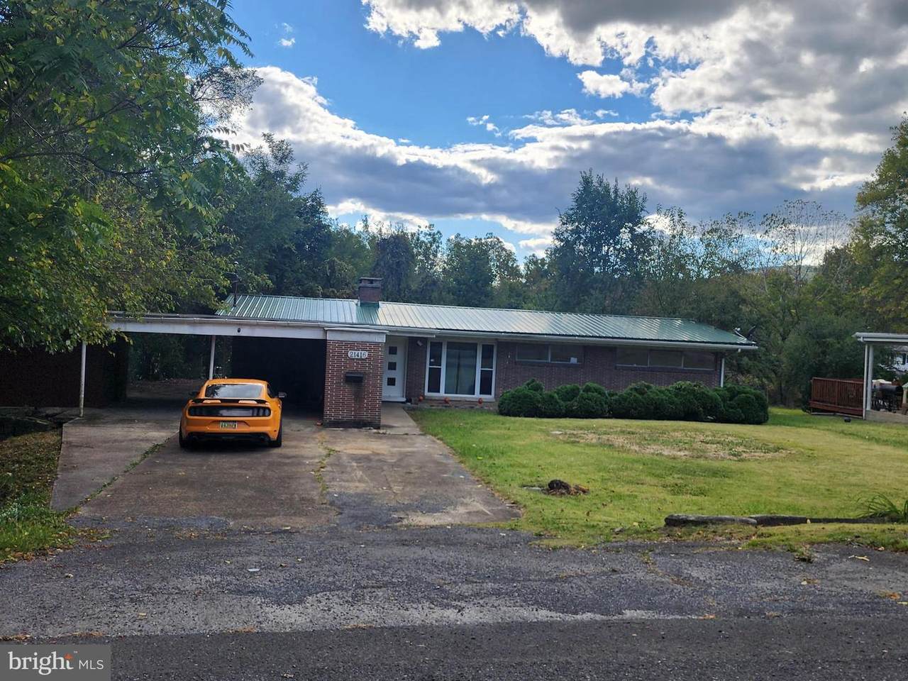 21416 Chesapeake Avenue - Photo 1