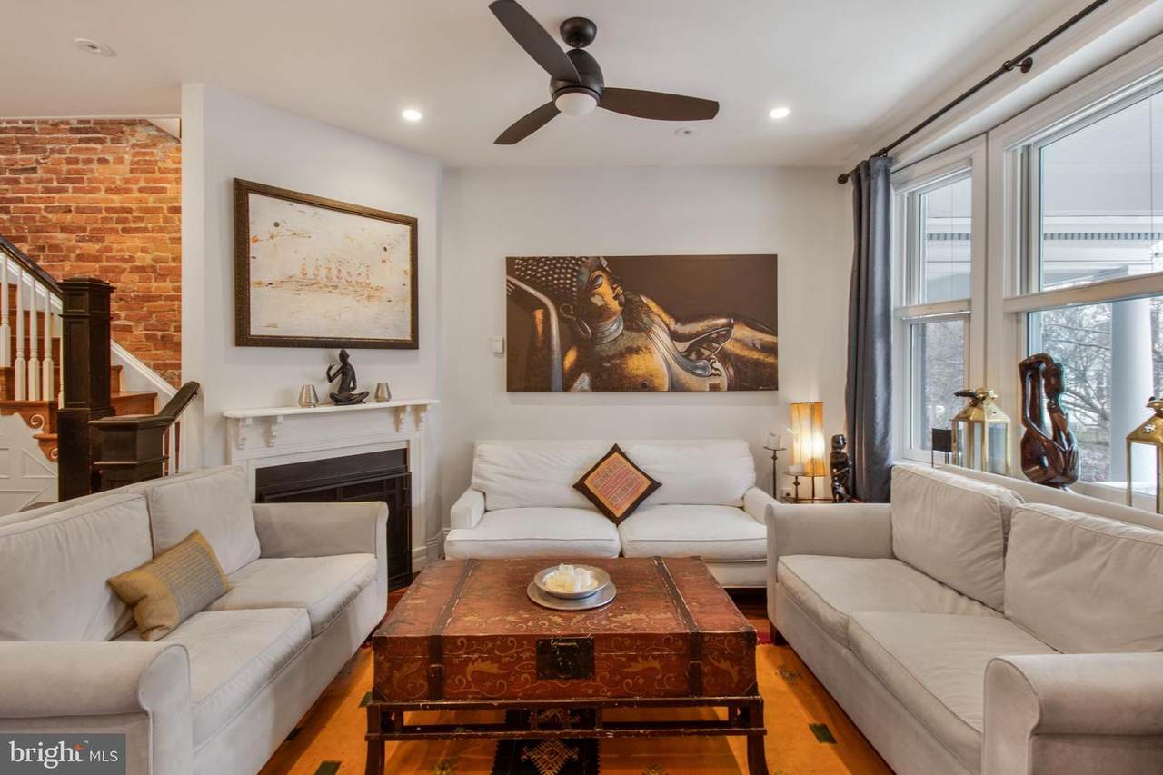 1758 Kilbourne Place - Photo 1