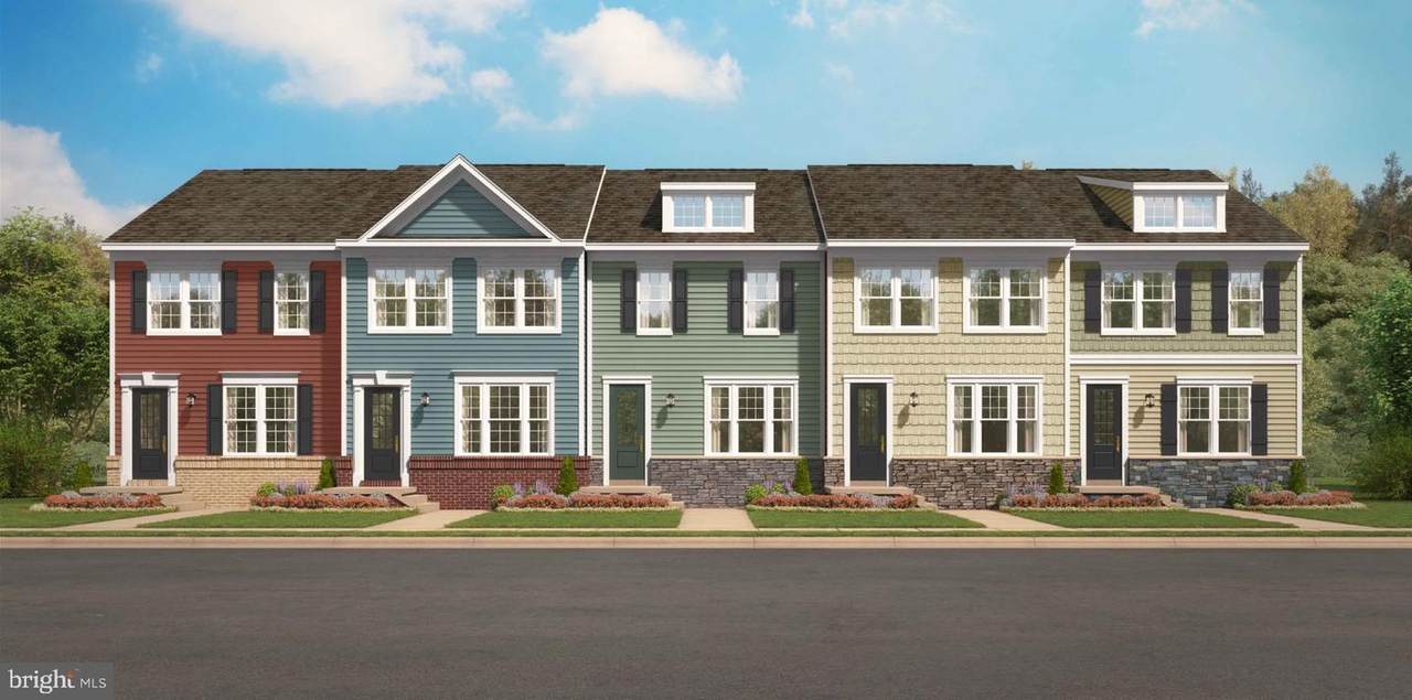 7027 Whispering Run - Photo 1