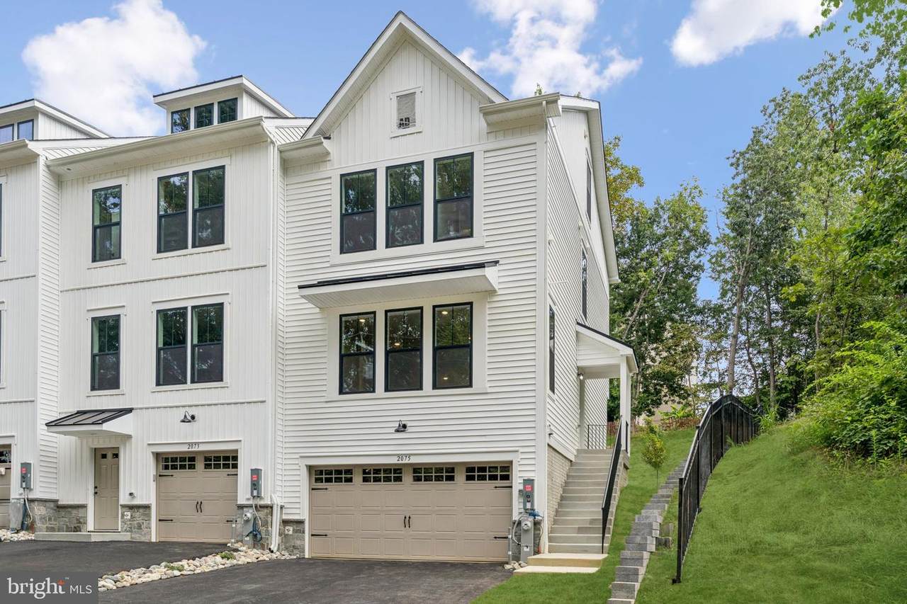 2075 Old Admiral Court - Photo 1