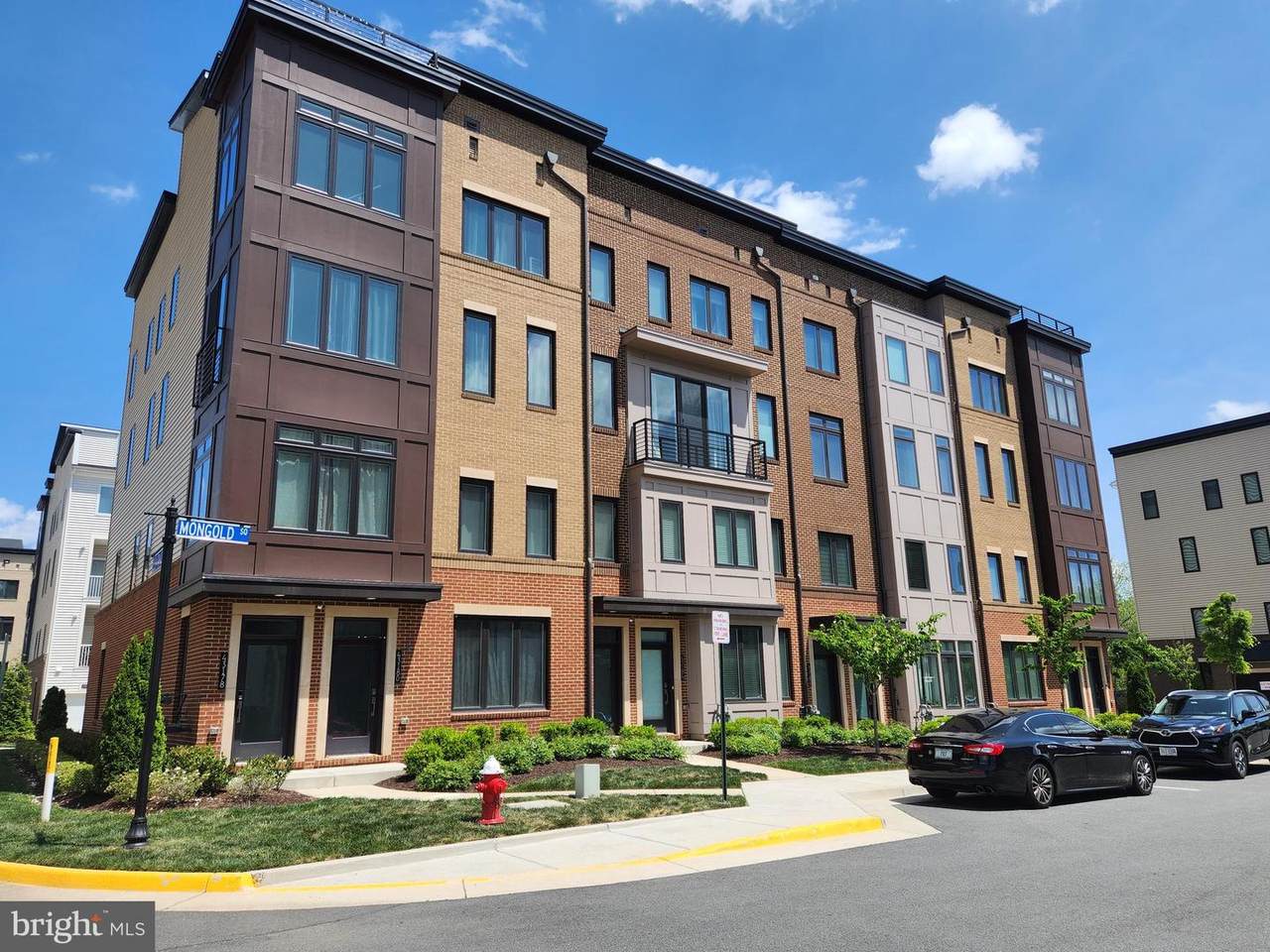 43186 Mongold Square - Photo 1