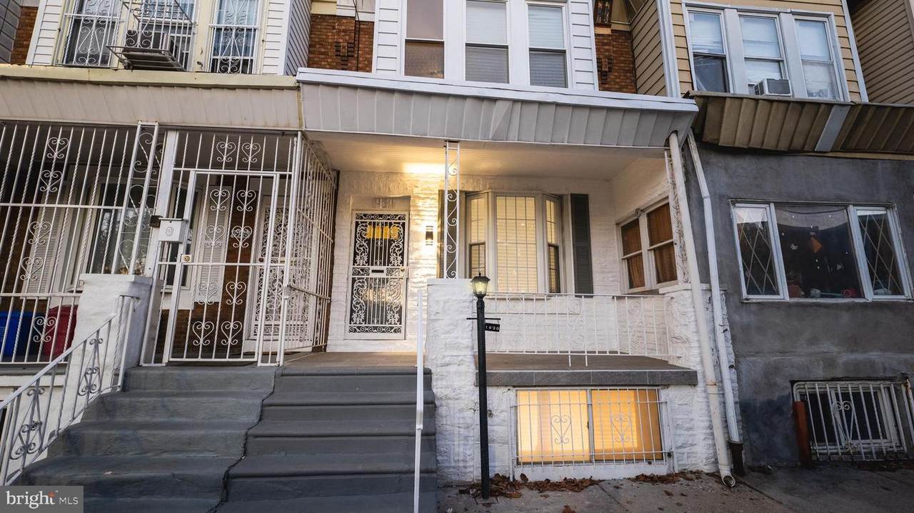 1930 Hollywood Street - Photo 1