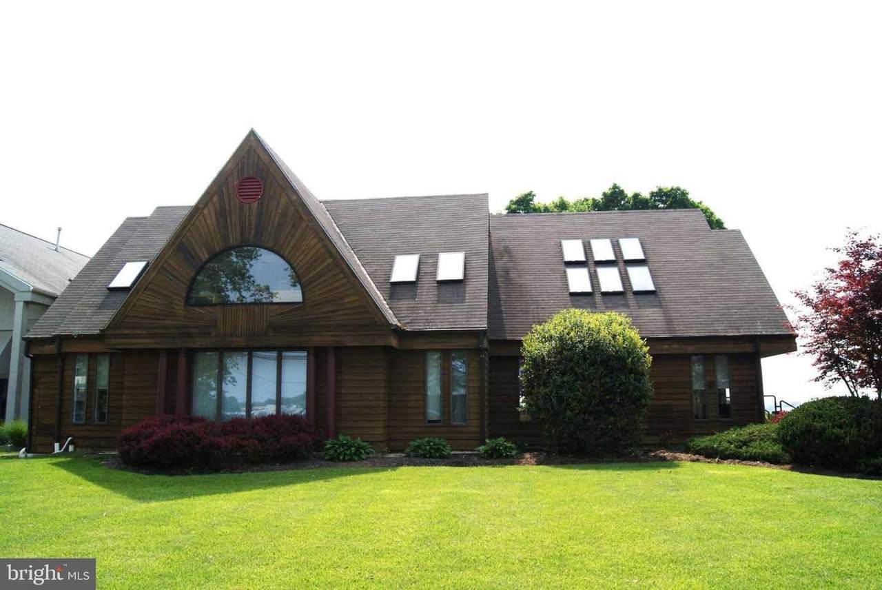 6864 Susquehanna Trail - Photo 1