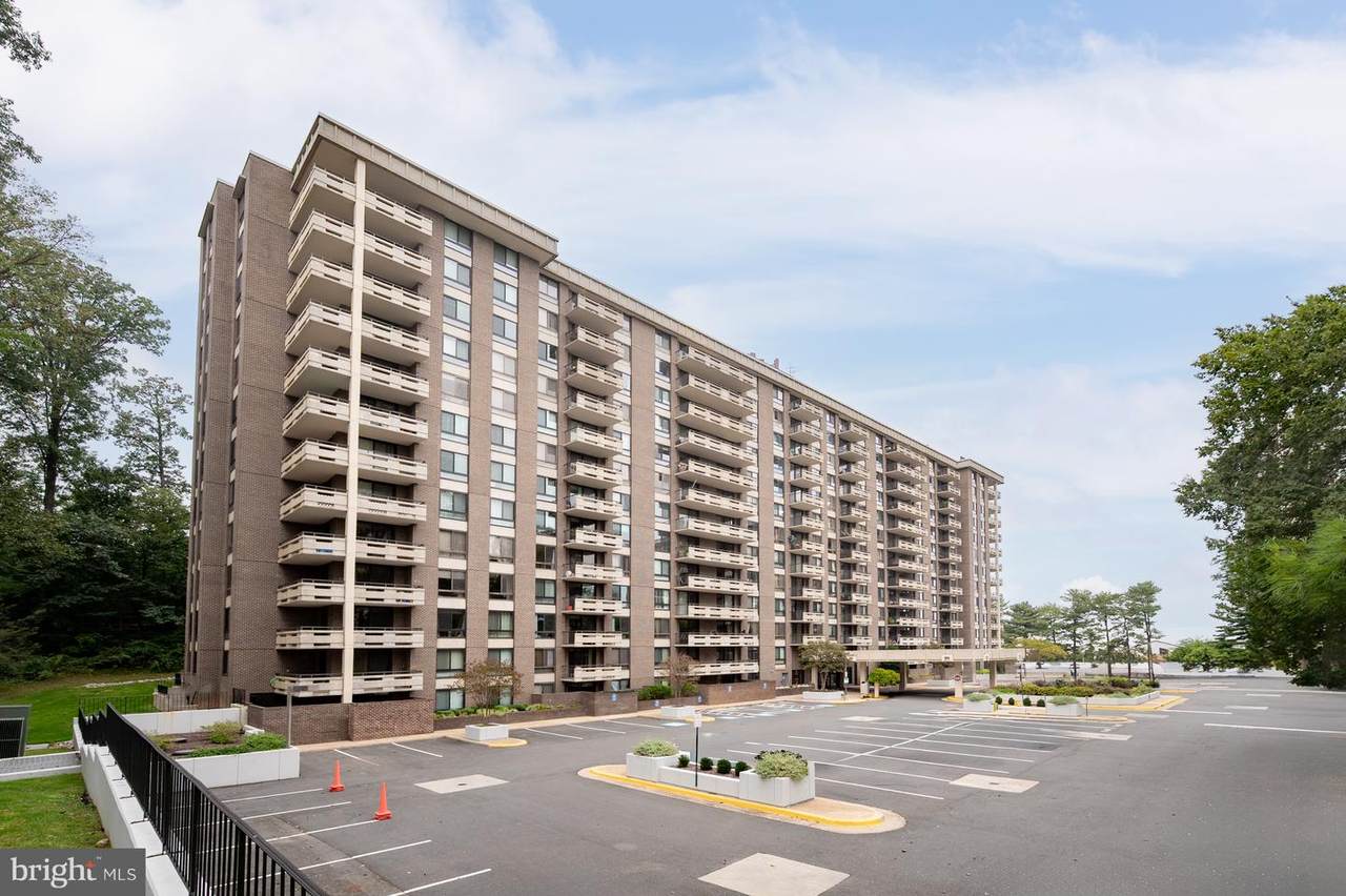 1808 Old Meadow Road - Photo 1