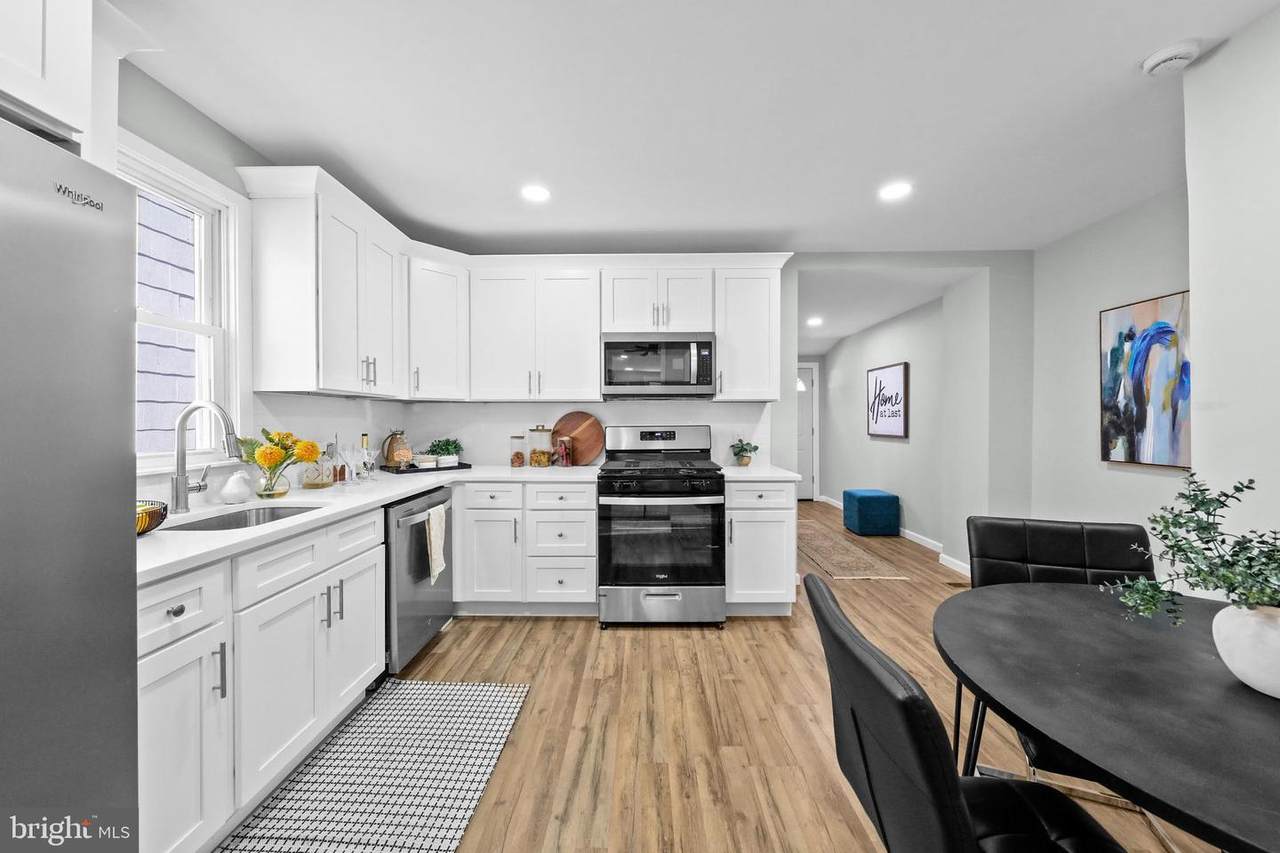 25 Budd Street - Photo 1